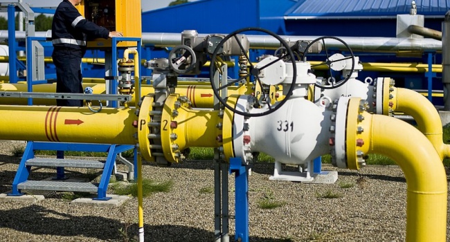 В хранилищах Украины запасы газа уменьшились на миллиард кубических метров