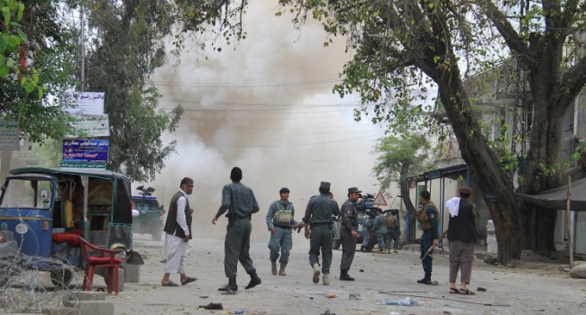 Теракт в Афганистане: больше 50 погибших и раненых