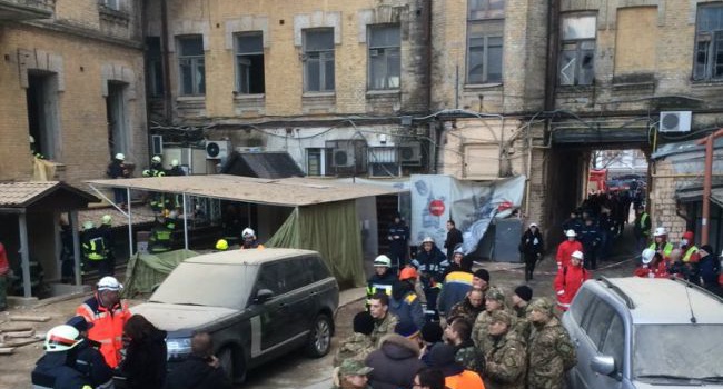 Чорновил про обвал дома в Киеве: Все молчат об истинных виновниках