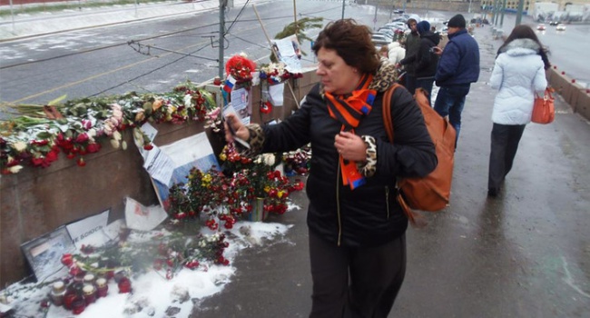 Дипломаты европейских стран почтили память Немцова