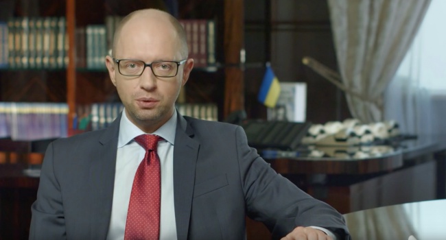 Яценюк: скоро украинцы станут богатыми, а в стране начнется экономический рост