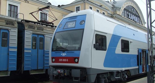 На 8 марта «Укрзализныця» запускает дополнительные поезда