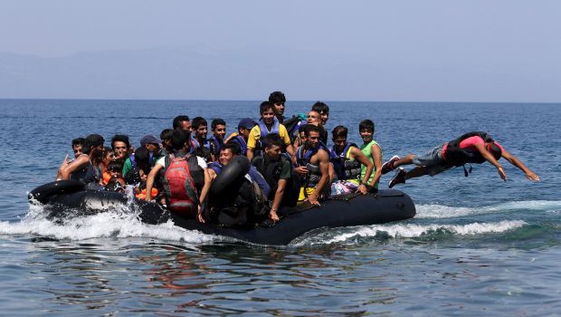 С начала 2016 года по морю в Европу прибыли 140 тысяч мигрантов