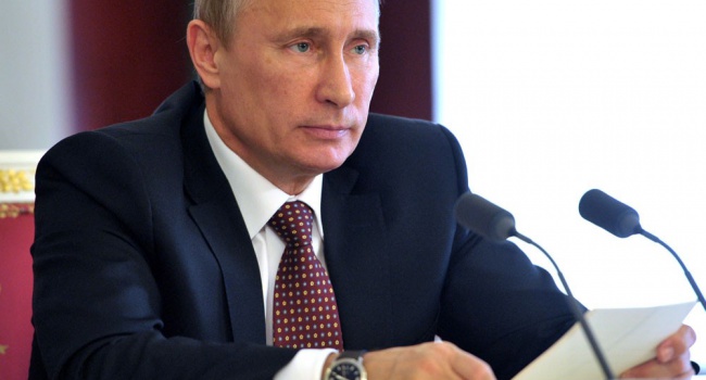 СМИ открыли тайну ночного заседания Путина