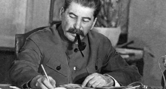 Путин: в Крыму нужно закончить дело Сталина