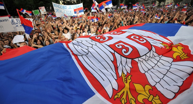 В Сербии заявили, что никогда не встанут на сторону Запада и будут выступать против антироссийских санкций