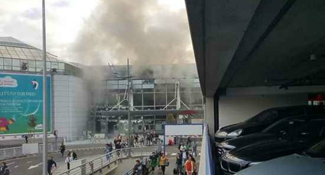 Мощный теракт в аэропорту Брюсселя: не меньше 12 погибших