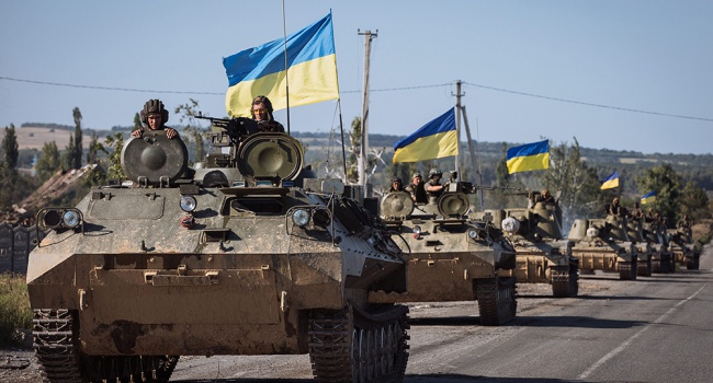 Доник: Скоро колонны военной техники можно будет увидеть по всей Украине – паниковать не надо