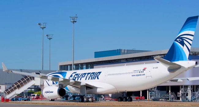 Пассажиры самолета EgyptAir освобождены, в заложниках остаются четыре иностранца
