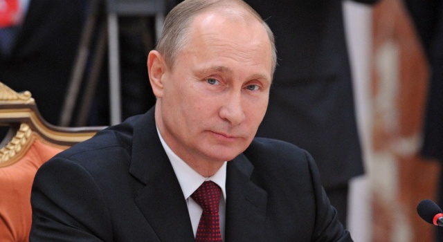 Фанат Путина случайно назвал президента геем