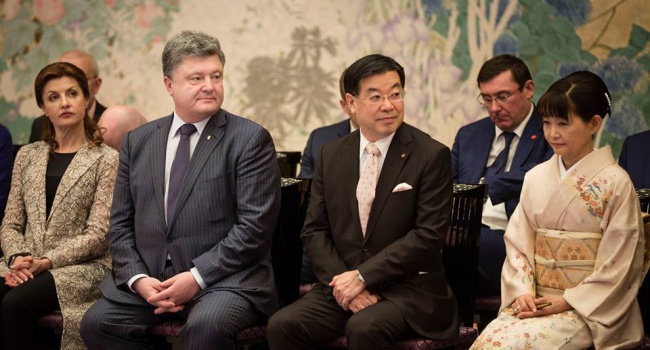 Порошенко: 2017 станет годом Японии в Украине