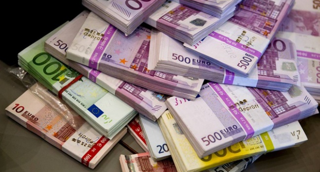 В Польшу за первый квартал инвестировали почти 4 млрд. евро