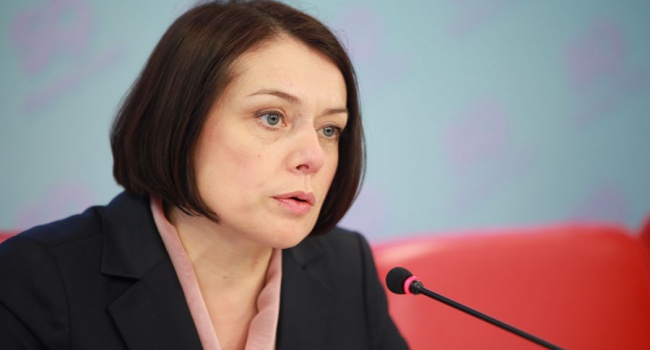 Новый министр образования заявила о переходе на 12-летнюю систему обучения