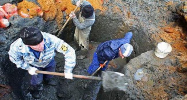Еще 10 кг янтаря-сырца могли покинуть пределы Украины