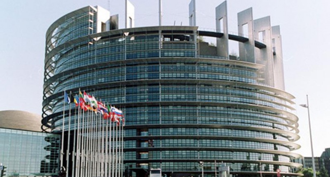 Европарламент отказал Турции в отмене визового режима с ЕС