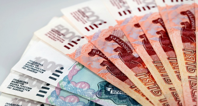 В Крыму резко возросла задолженность по зарплатам