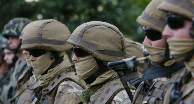 В разведке рассказали, кто едет воевать на Донбасс