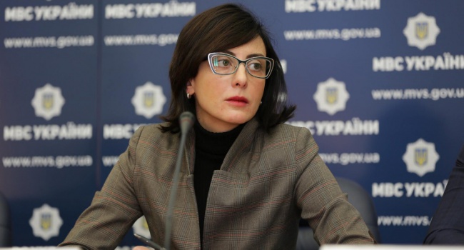 Деканоидзе провела кадровые перестановки в Луганской полиции
