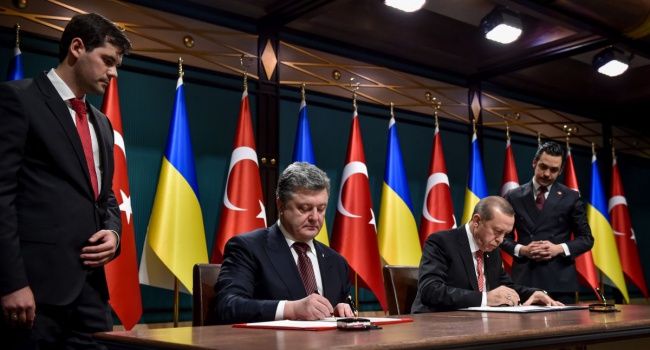 Между Турцией и Украиной достигнуты договоренности о военном сотрудничестве