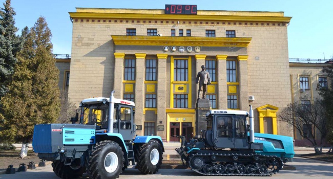Акционер ХТЗ требует разрешить поставки российских двигателей для тракторов