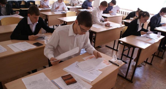 Выпускники школ ДНР отправятся в РФ сдавать экзамены