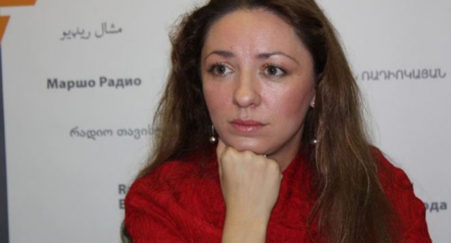 Политолог: Французы не узнали свои слова в переводе киселевских журналистов