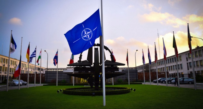 НАТО поддержит Украину на саммите в Польше