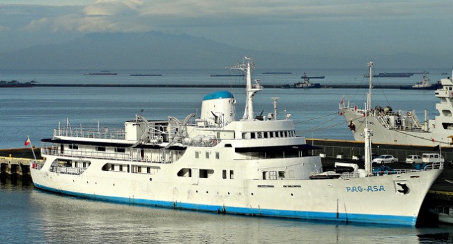 Президент Филиппин продает яхту ради повышения зарплат и пенсий