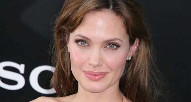 Анджелина Джоли согласилась сыграть в экранизации самого известного детектива