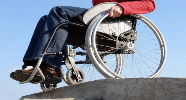 Пособие на выживание в Израиле, страйк на инвалидных колясках