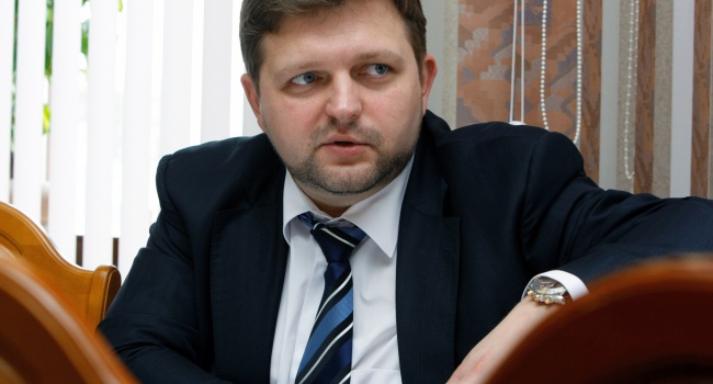 Губернатора Кіровської області підозрюють в хабарництві
