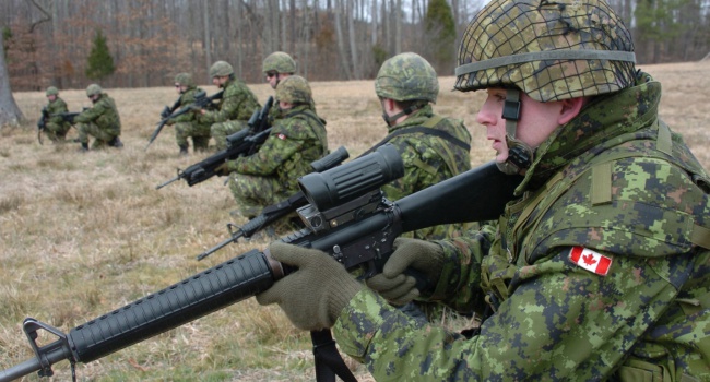 Оружие из Канады в Украину