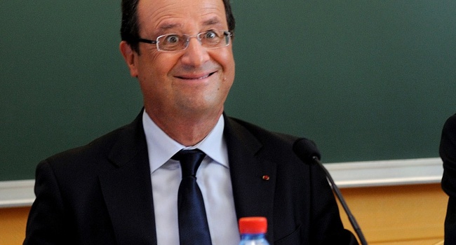 Рейтинг Франсуа Олланда стремительно катится вниз