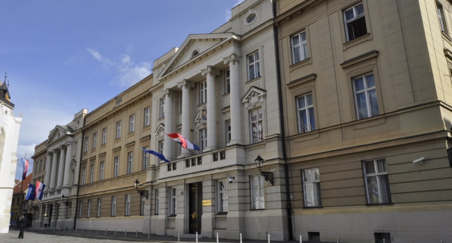 Парламент Хорватии проголосовал за самороспуск