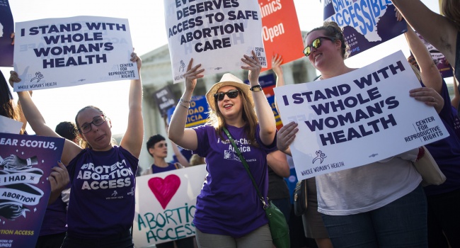 В США отменили запрет на аборты