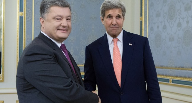 Переговоры Порошенко и Керри - фоторепортаж
