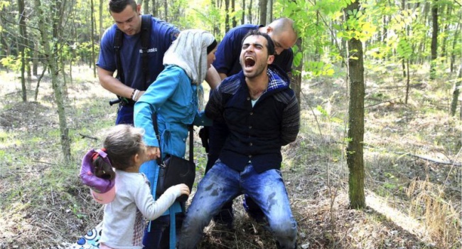 Венгрия закрыла границы для беженцев из Сирии