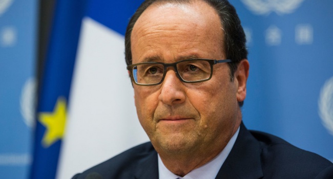 Бонус для проигравших французов: Олланд пригласил их на обед