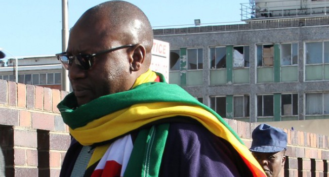 Арестован лидер народных протестов в Зимбабве 