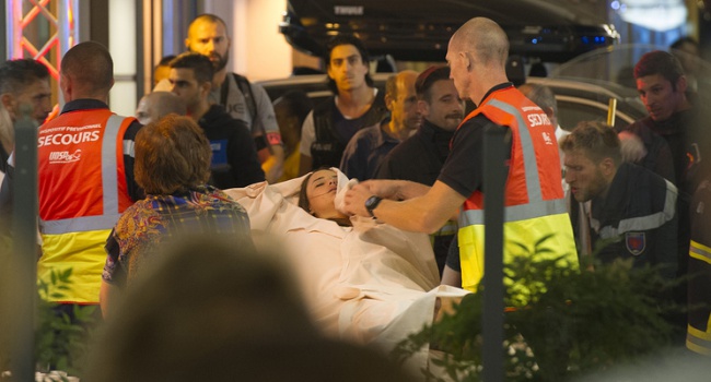 Подробности теракта в Ницце: СМИ просят не размещать страшные снимки с места трагедии