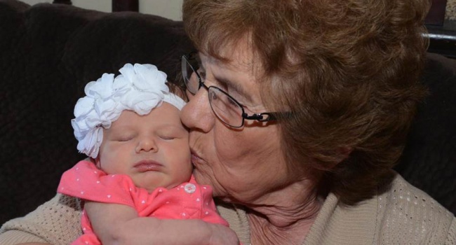 У американки родился 86-й по счету родной правнук