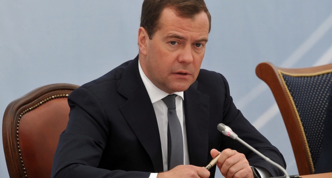 Заявление Медведева вызвало негодование среди россиян
