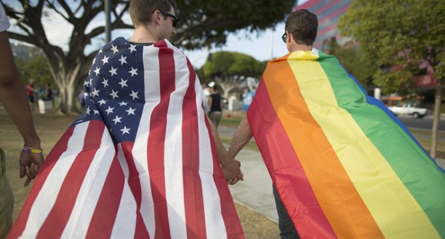 История ЛГБТ-сообществ введена в школьную программу США