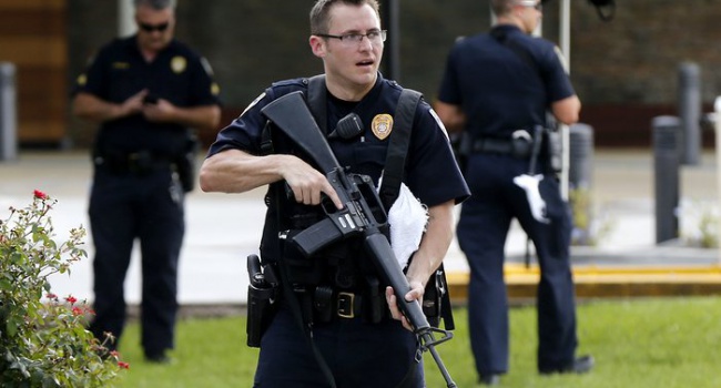Стрельба в Батон-Руж: война афроамериканцев против полиции США продолжается