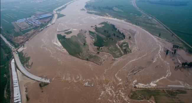 Масштабное наводнение в Китае: более 150 погибших, десятки тысяч эвакуированы