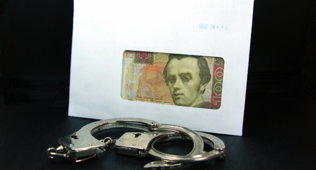 В Харькове задержан сотрудник МВС за взятку