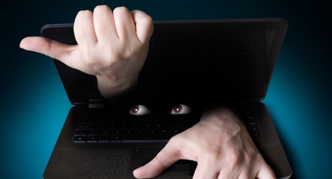 ФСБ розповіла про факти кібератак на мережі державних органів