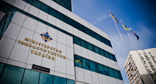 "За безопасность в авиасфере Украины возьмутся партнеры из Европы", - Министерство инфраструктуры