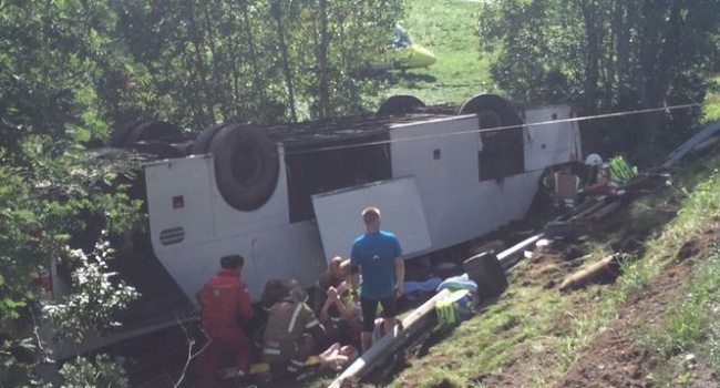 Подробности аварии в Норвегии: украинских туристов доставили в больницу