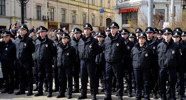 Полицейские спасли самоубийцу в Черновцах